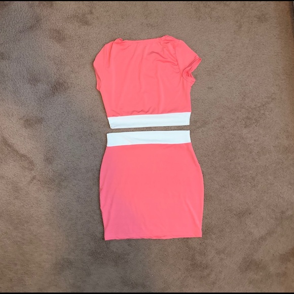 NWOT Women Two Piece Color Block Skirt Set - Picture 7 of 7